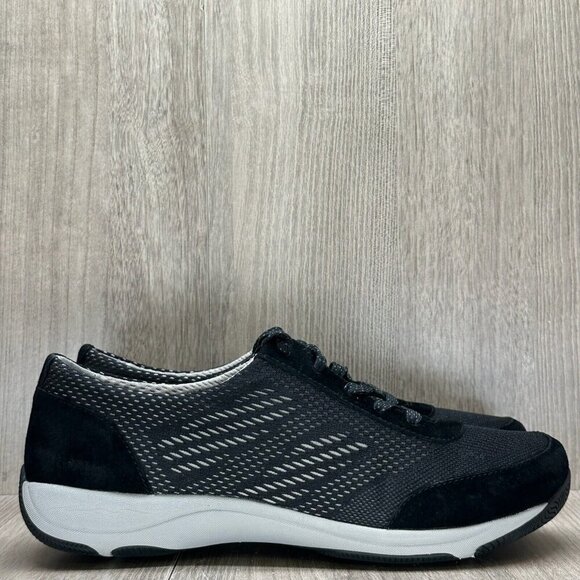 Dansko Shoes - Dansko Shoes Womens 40 US 9.5-10 Hayes Low Top Walking Sneakers Leather Black
